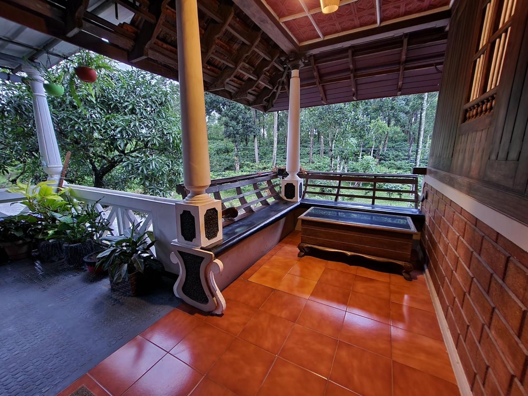 Kairali Palace Home Stay Thekkady Εξωτερικό φωτογραφία